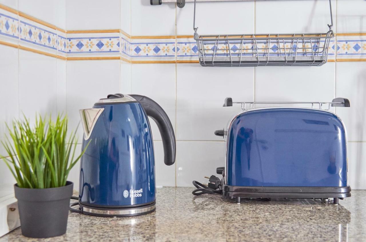 Cozy In Historic Center With Terrace Appartement Lissabon