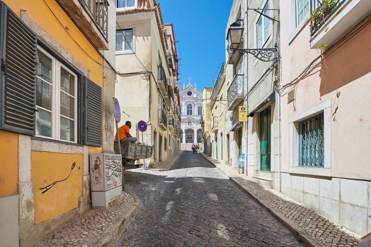 Cozy In Historic Center With Terrace Lissabon